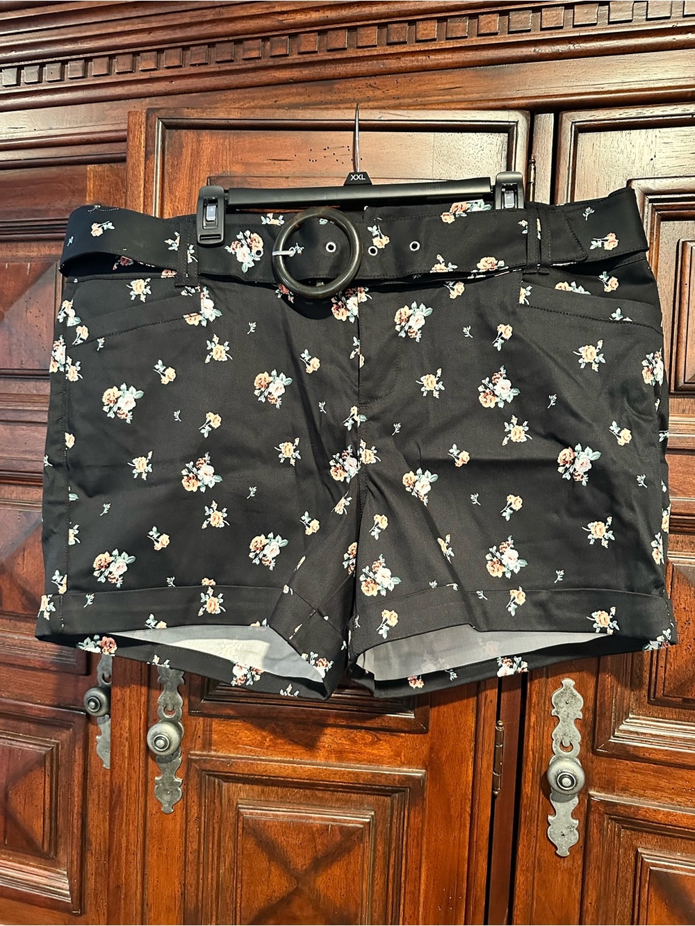 torrid Black Floral High-Waist Belted Shorts